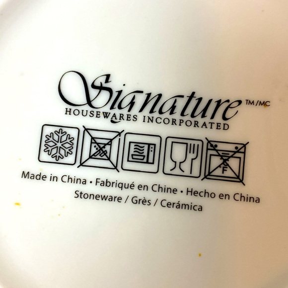 Vintage Hipster-Cat In A Beautiful Blouse With String Of Pearls And Matching Bow - Picture 5 of 6